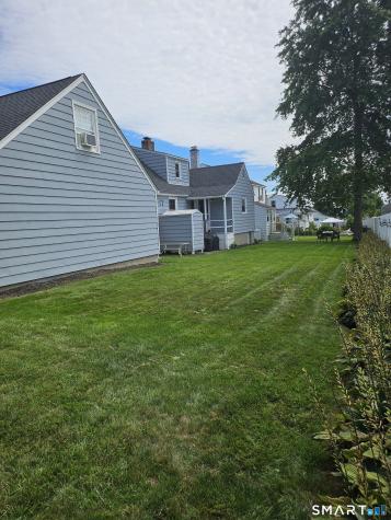 11 Brightwater Road Old Lyme CT 06371