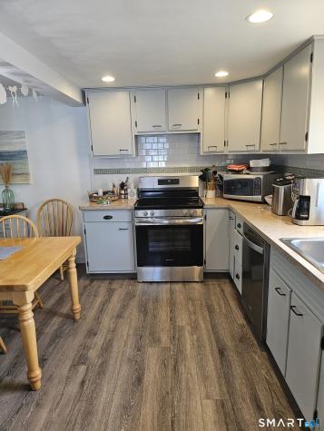 11 Brightwater Road Old Lyme CT 06371
