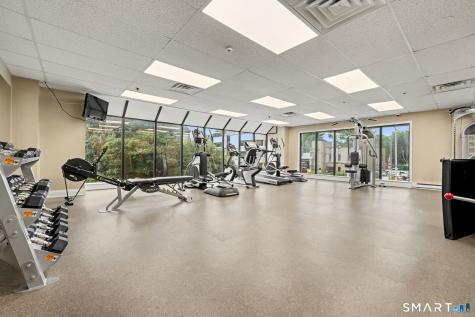 1633 Washington Boulevard Stamford CT 06902