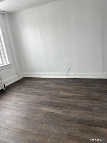 86 Pequonnock Street Bridgeport CT 06604