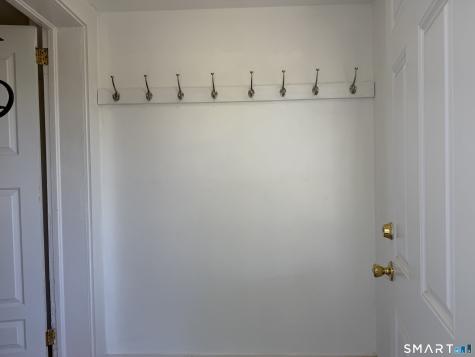 72 West Avenue Darien CT 06820