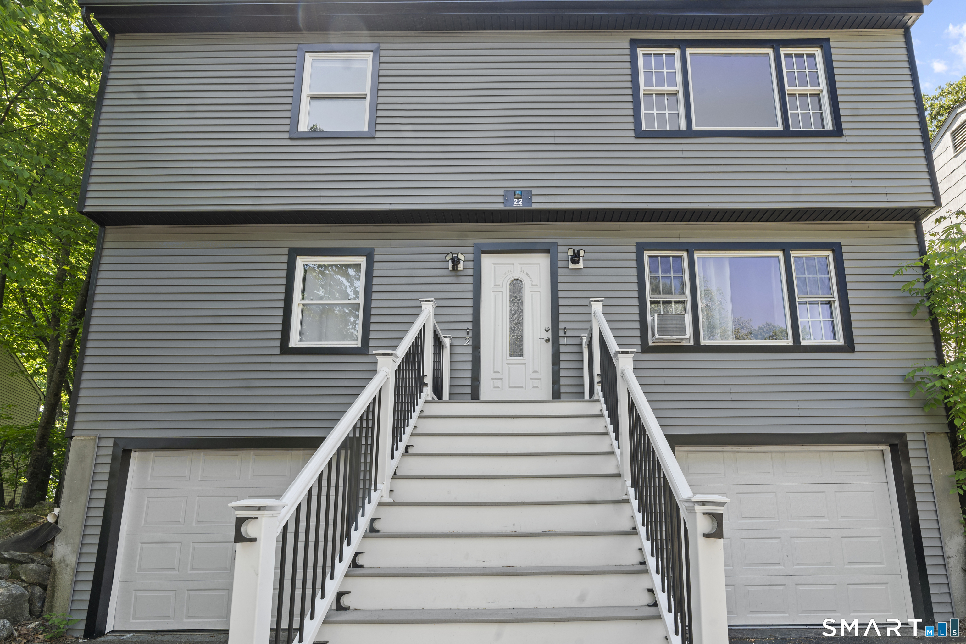 22 Irving Place Danbury CT 06810