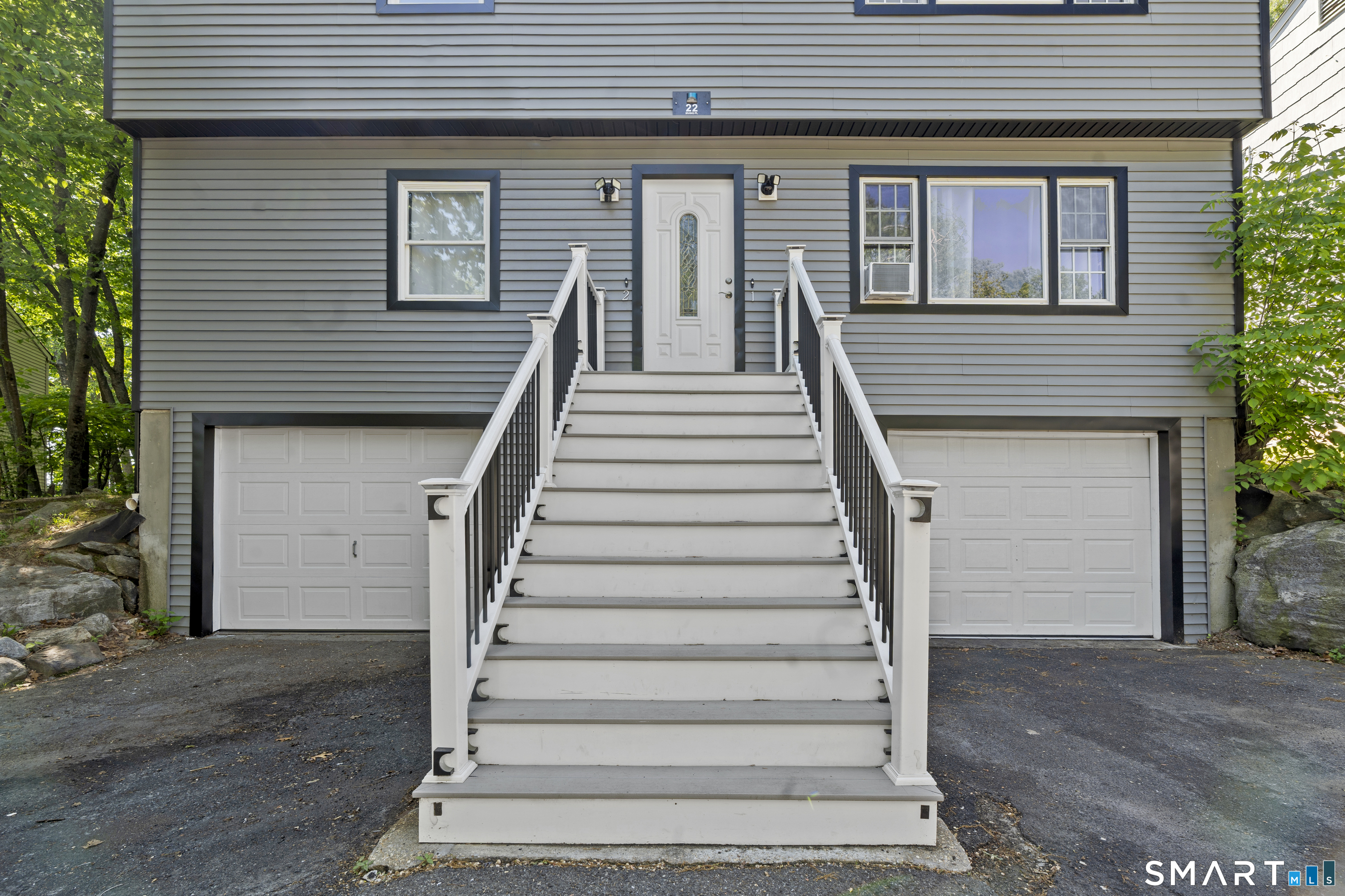 22 Irving Place Danbury CT 06810
