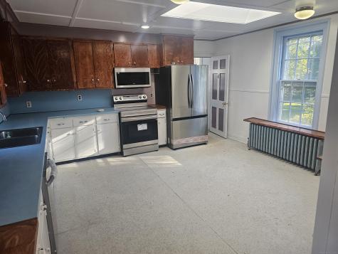 10 North Lake Street Litchfield CT 06759