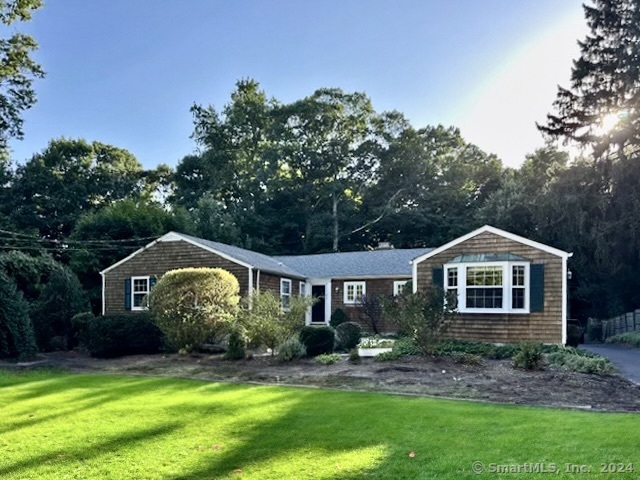 11 Richmond Drive Darien CT 06820
