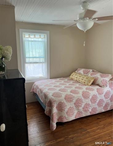 48 Lawrence Avenue Milford CT 06460