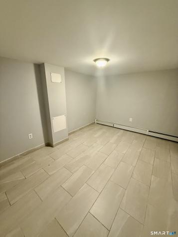 44 Haddam Street Hartford CT 06106
