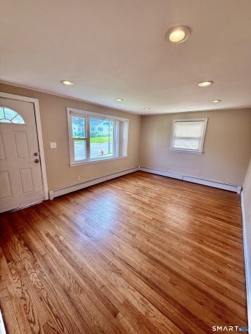 44 Haddam Street Hartford CT 06106