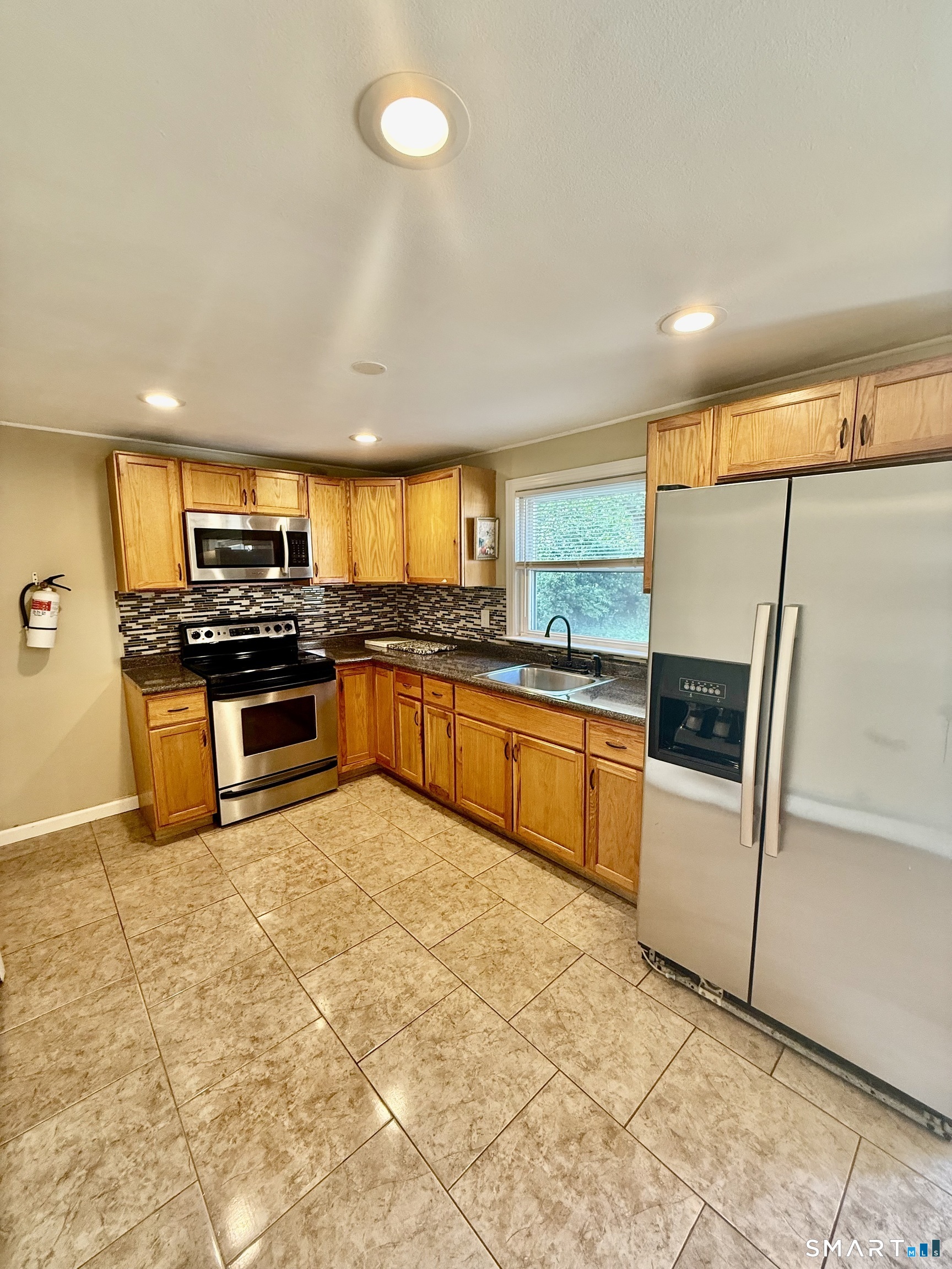 44 Haddam Street Hartford CT 06106