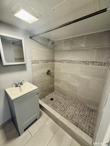 44 Haddam Street Hartford CT 06106