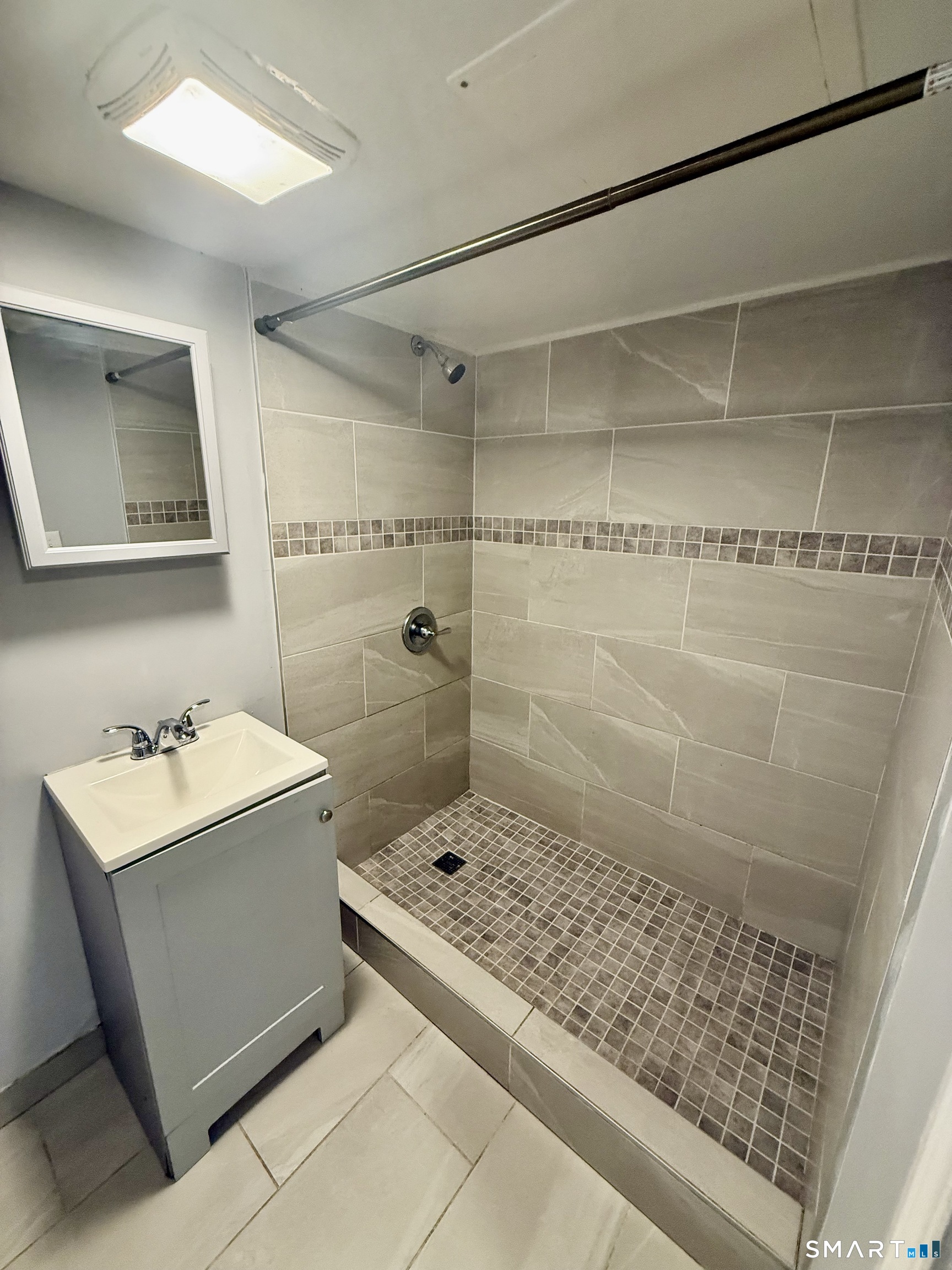 44 Haddam Street Hartford CT 06106