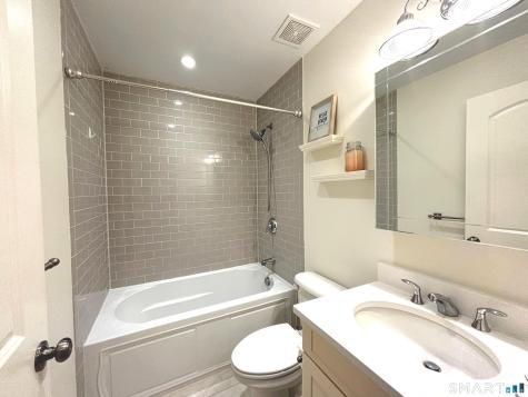 12 Willard Road Norwalk CT 06851