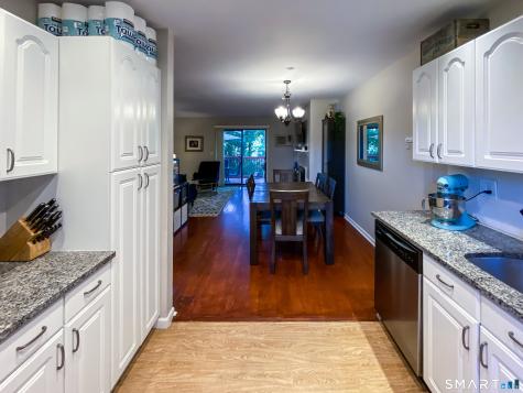 79 Highview Avenue Stamford CT 06907