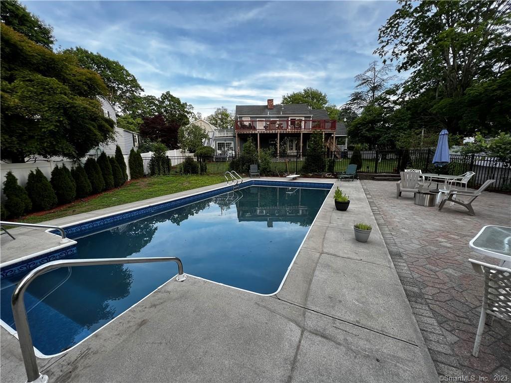150 Maple Street Milford CT 06460