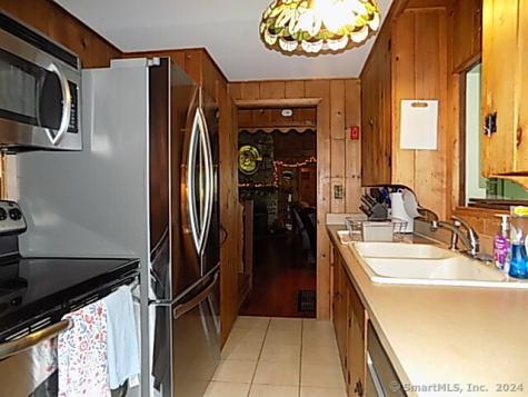 3 Partridge Lane New Fairfield CT 06812