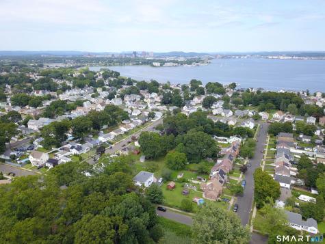 219 Third Avenue West Haven CT 06516