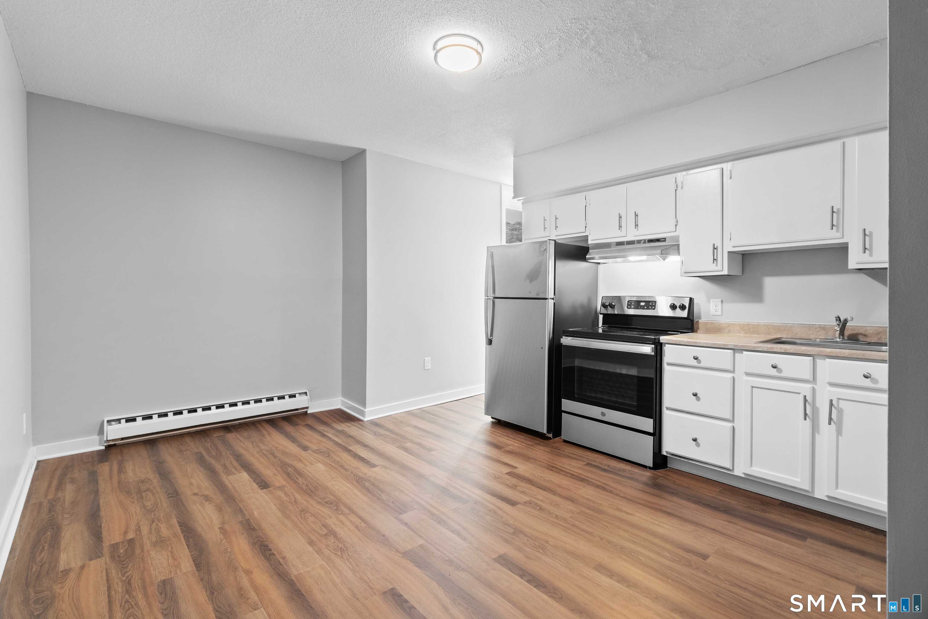 36 Main Street Thomaston CT 06787