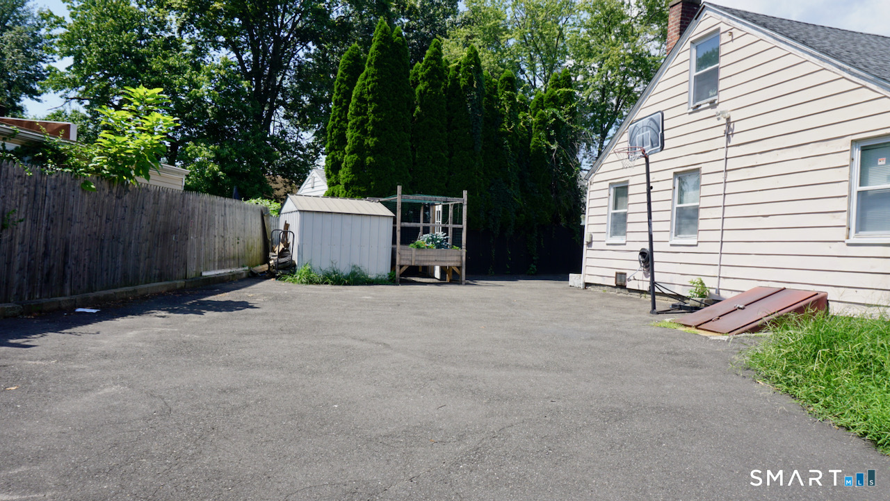 223 Pearl Harbor Street Bridgeport CT 06610