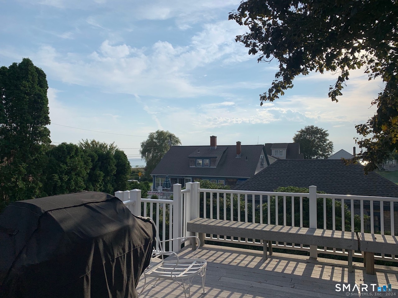 70 New Shore Road Waterford CT 06385