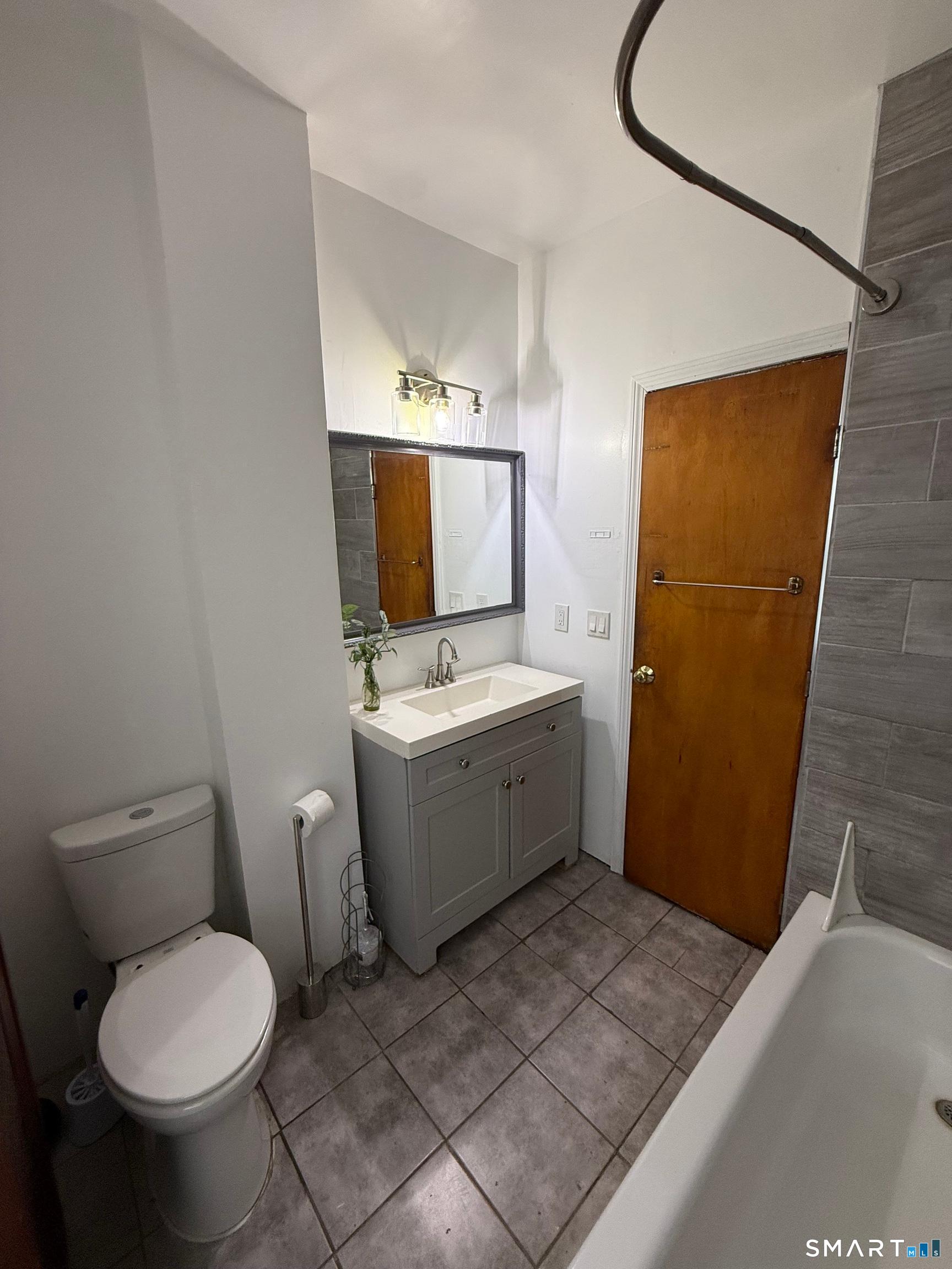 28 Platt Street Waterbury CT 06704