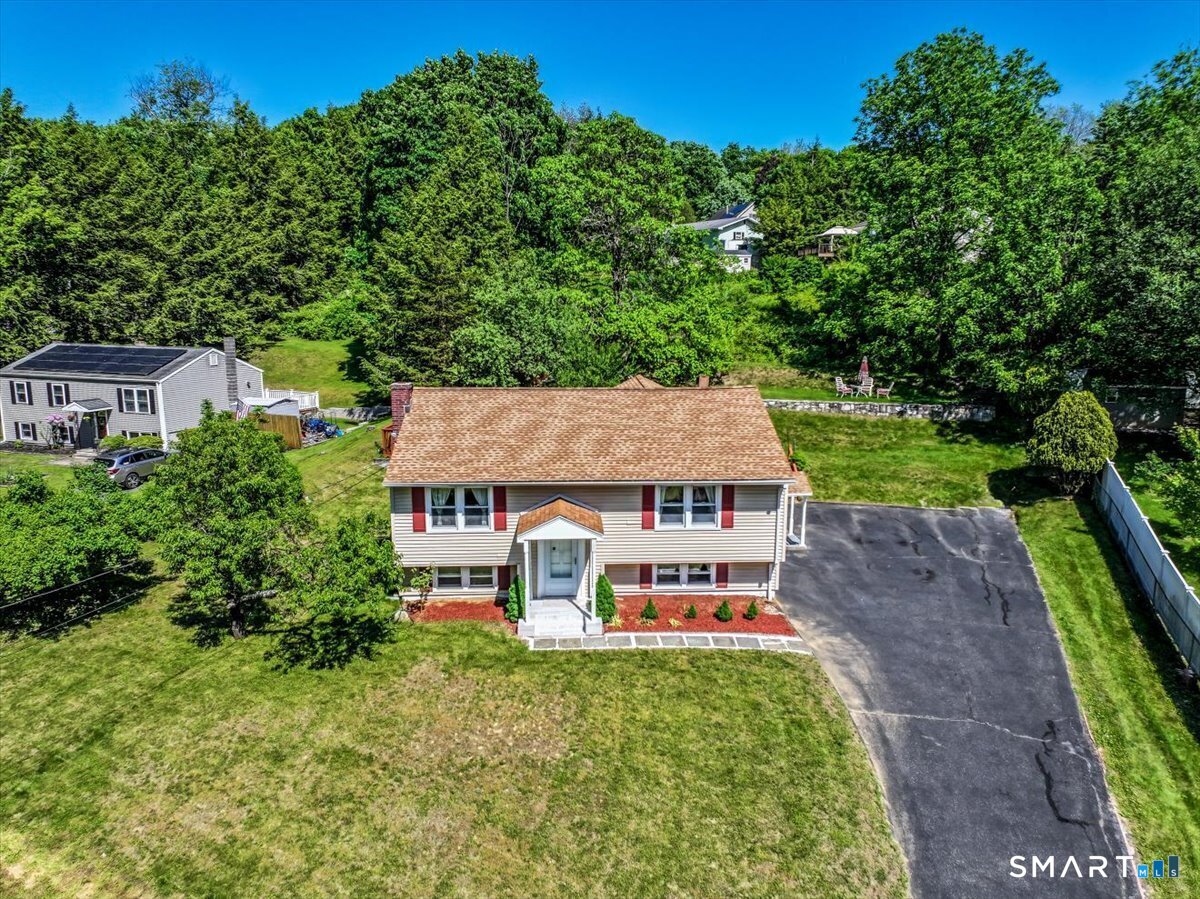 57 Pumpkin Hill Road New Milford CT 06776