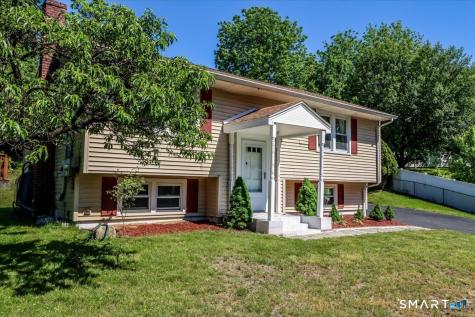 57 Pumpkin Hill Road New Milford CT 06776