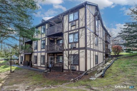 27 Rollingwood Drive Brookfield CT 06804