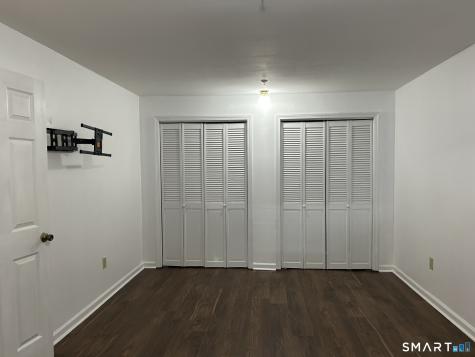 27 Rollingwood Drive Brookfield CT 06804