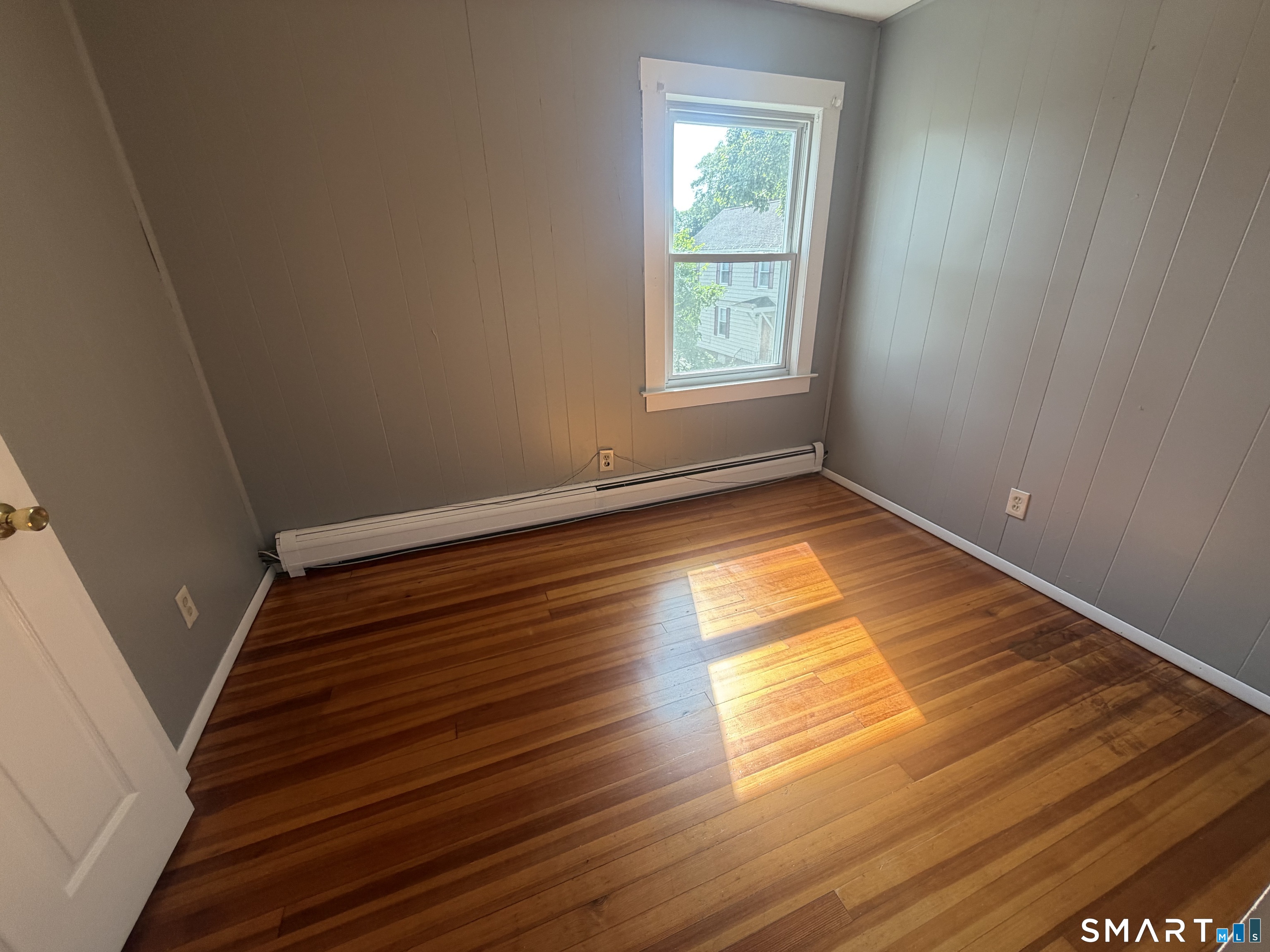 10 Bank Street Manchester CT 06040