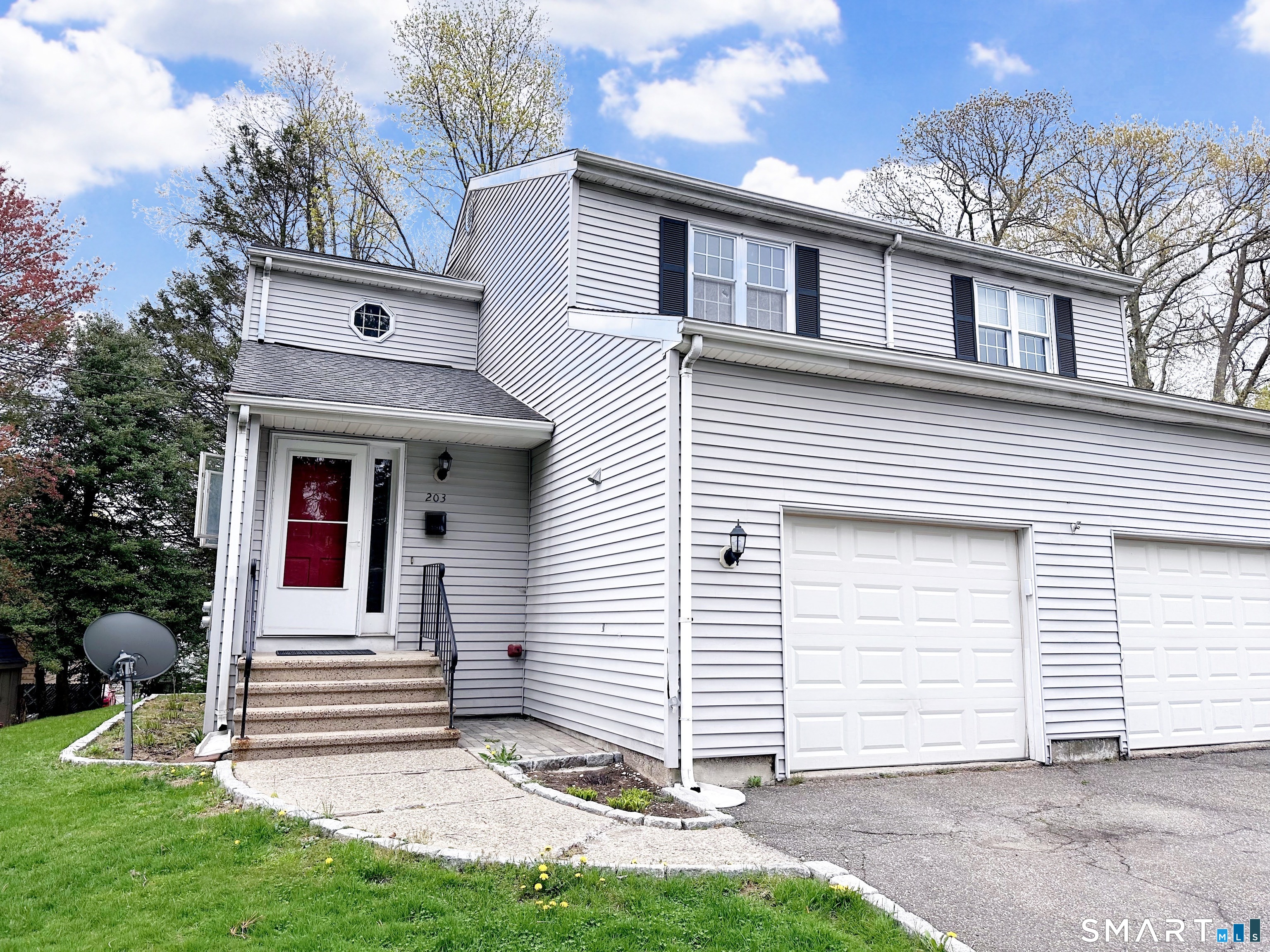 203 Capewell Avenue Waterbury CT 06708