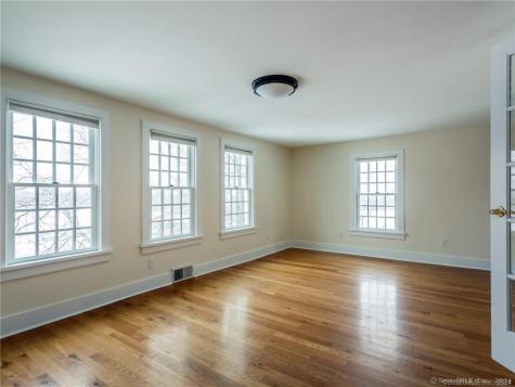 66 Litchfield Road Morris CT 06763