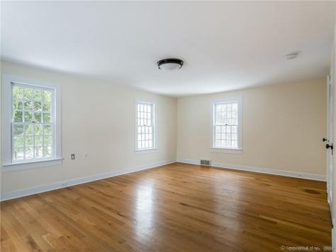 66 Litchfield Road Morris CT 06763