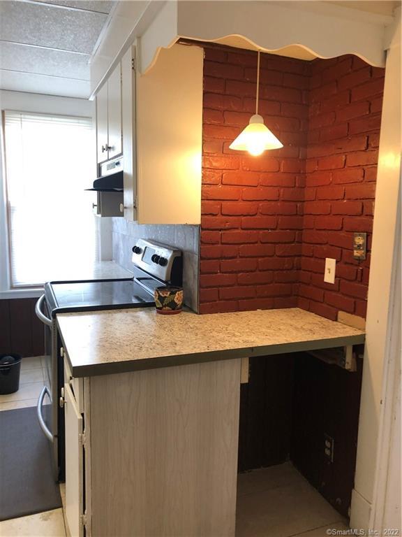 74 Garvan Street East Hartford CT 06108