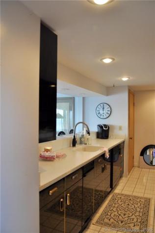 92 High Ridge Road Guilford CT 06437