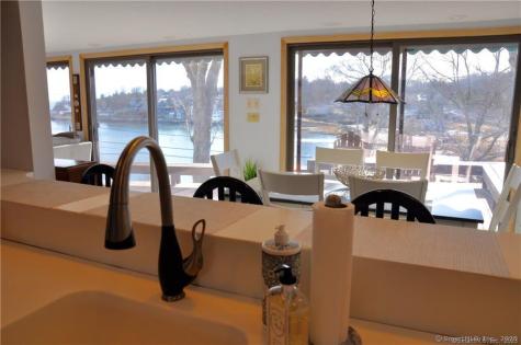 92 High Ridge Road Guilford CT 06437