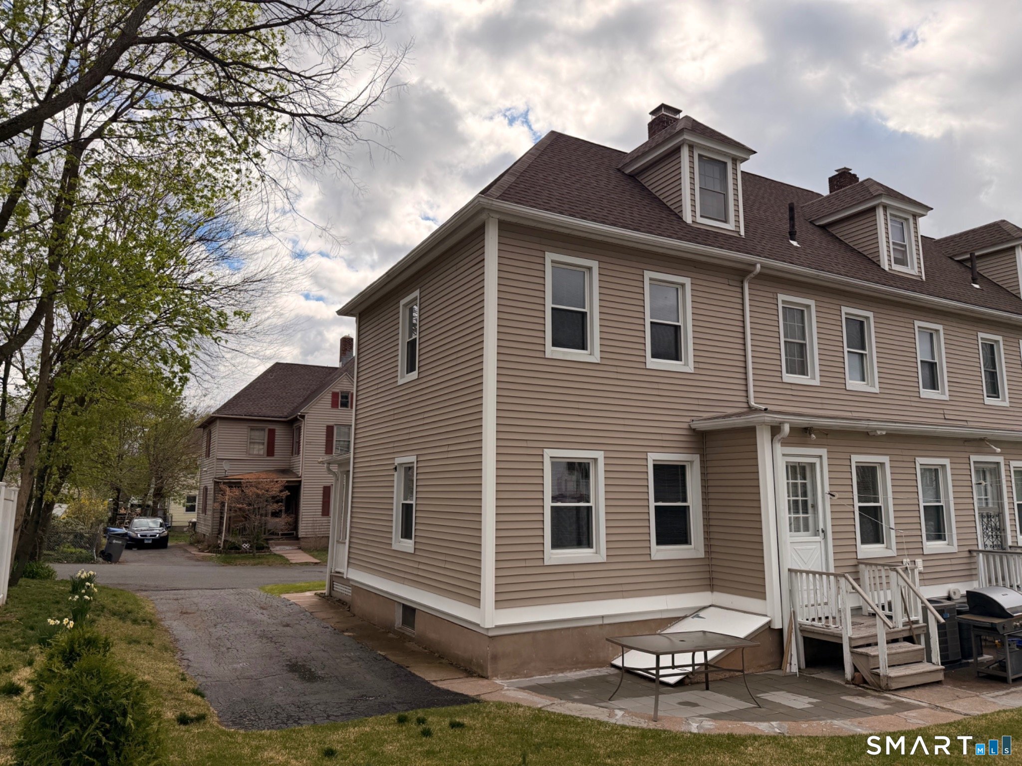 10 Short Street Manchester CT 06040