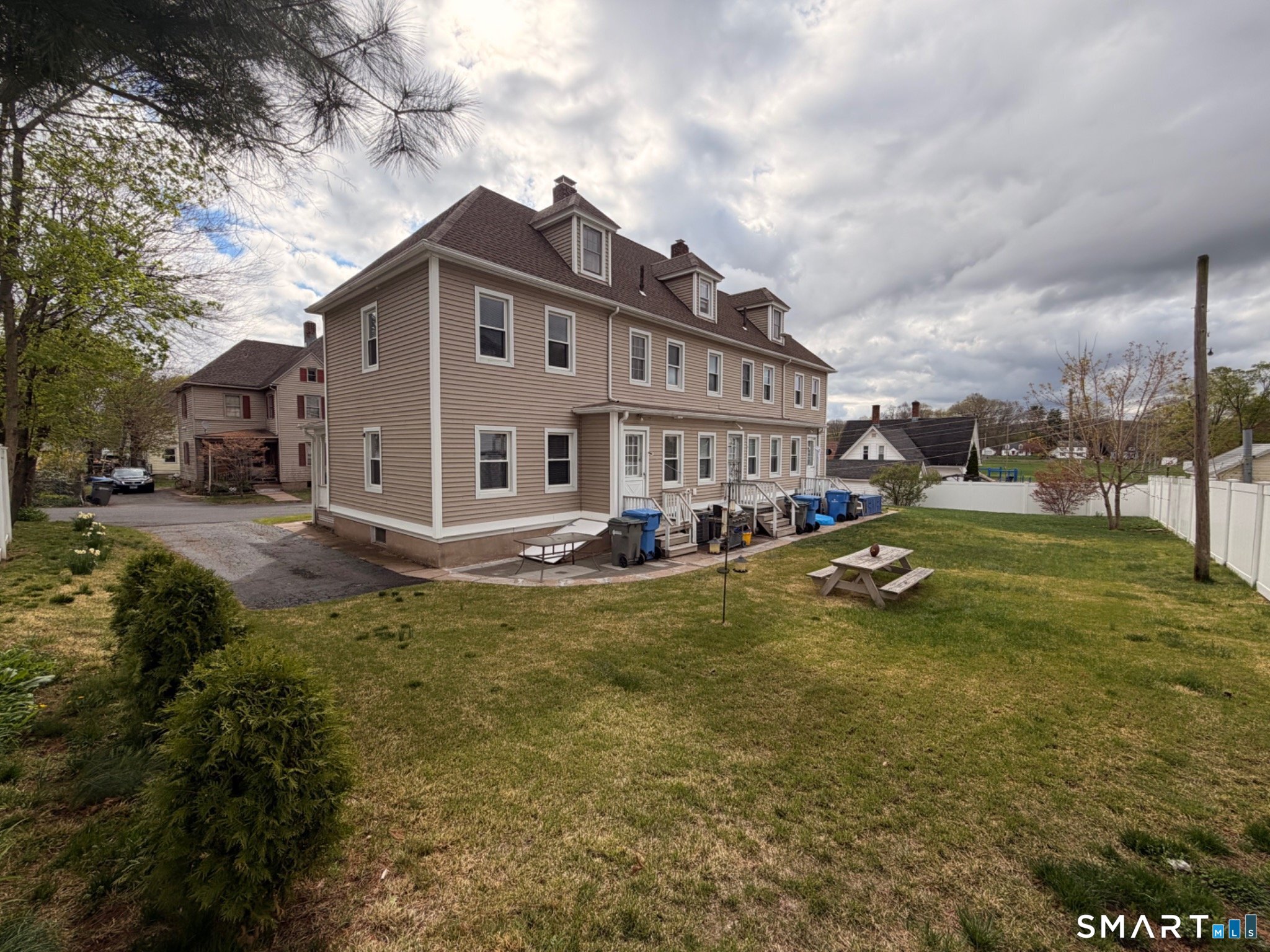 10 Short Street Manchester CT 06040