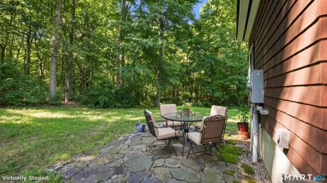 82 Laurel Lane Ridgefield CT 06877
