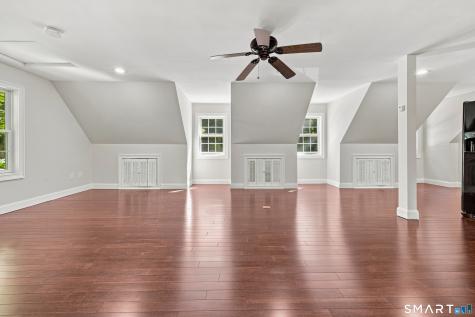 82 Laurel Lane Ridgefield CT 06877