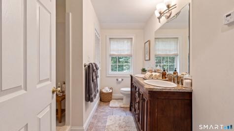 82 Laurel Lane Ridgefield CT 06877