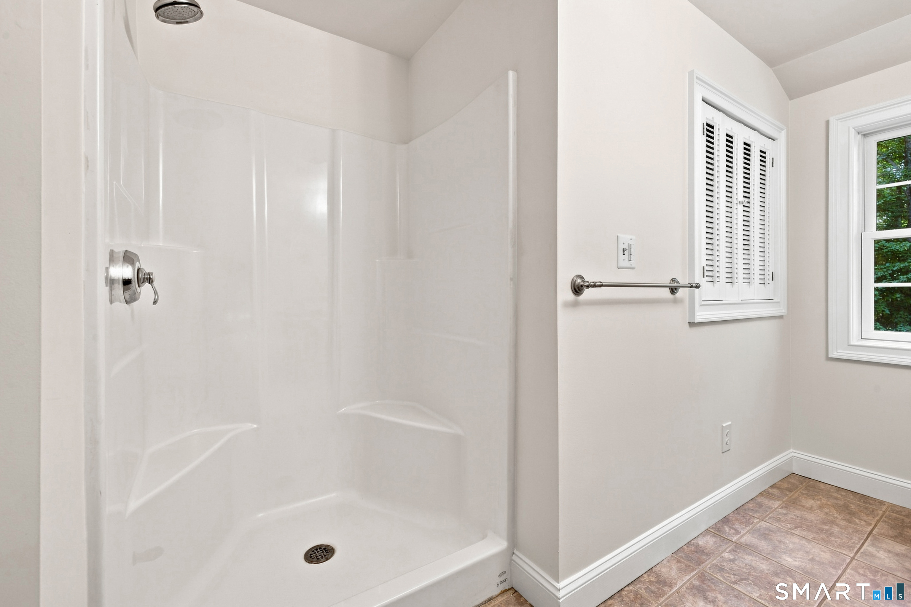 82 Laurel Lane Ridgefield CT 06877