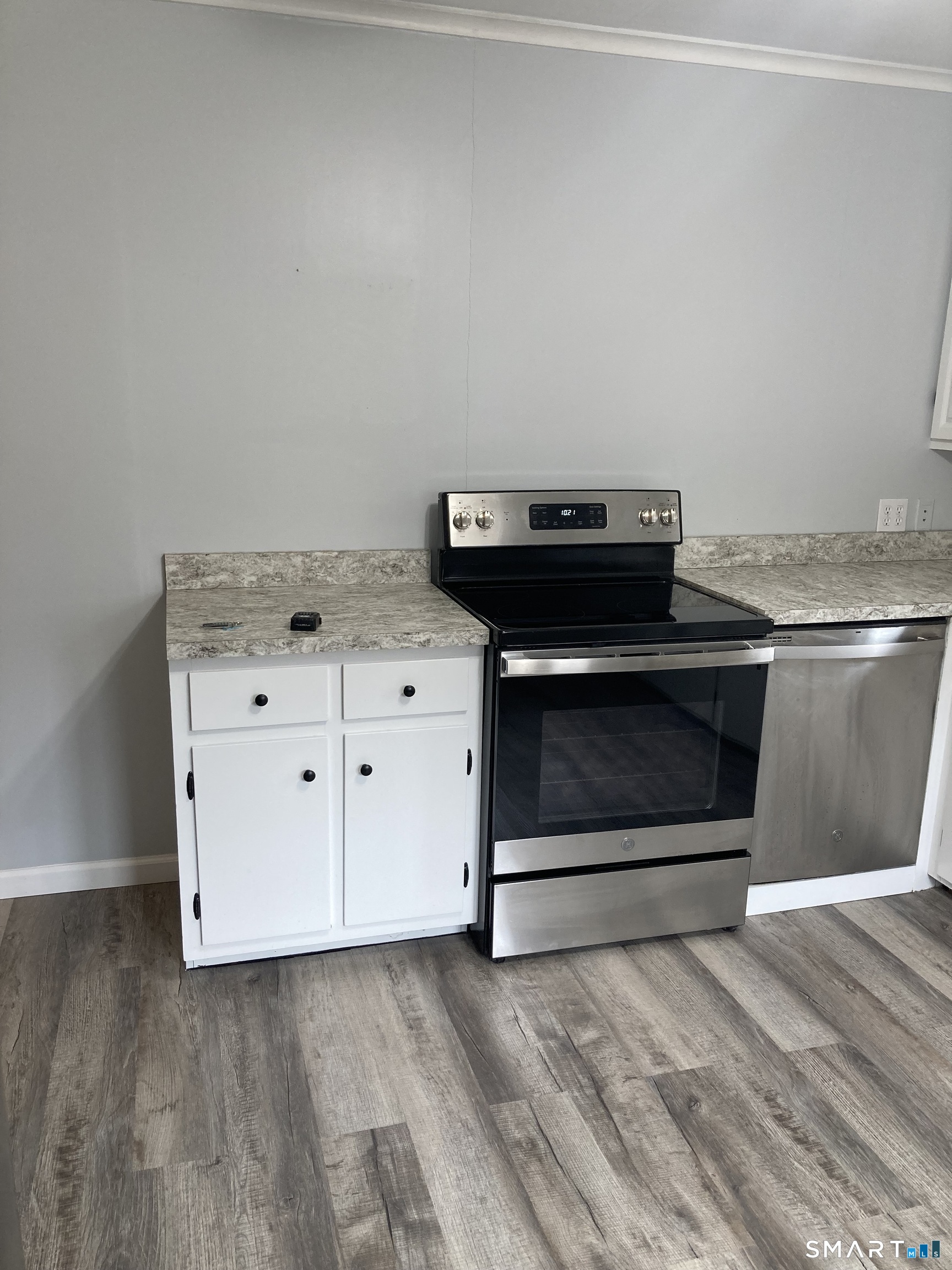 10 Phelps Lane Deep River CT 06417