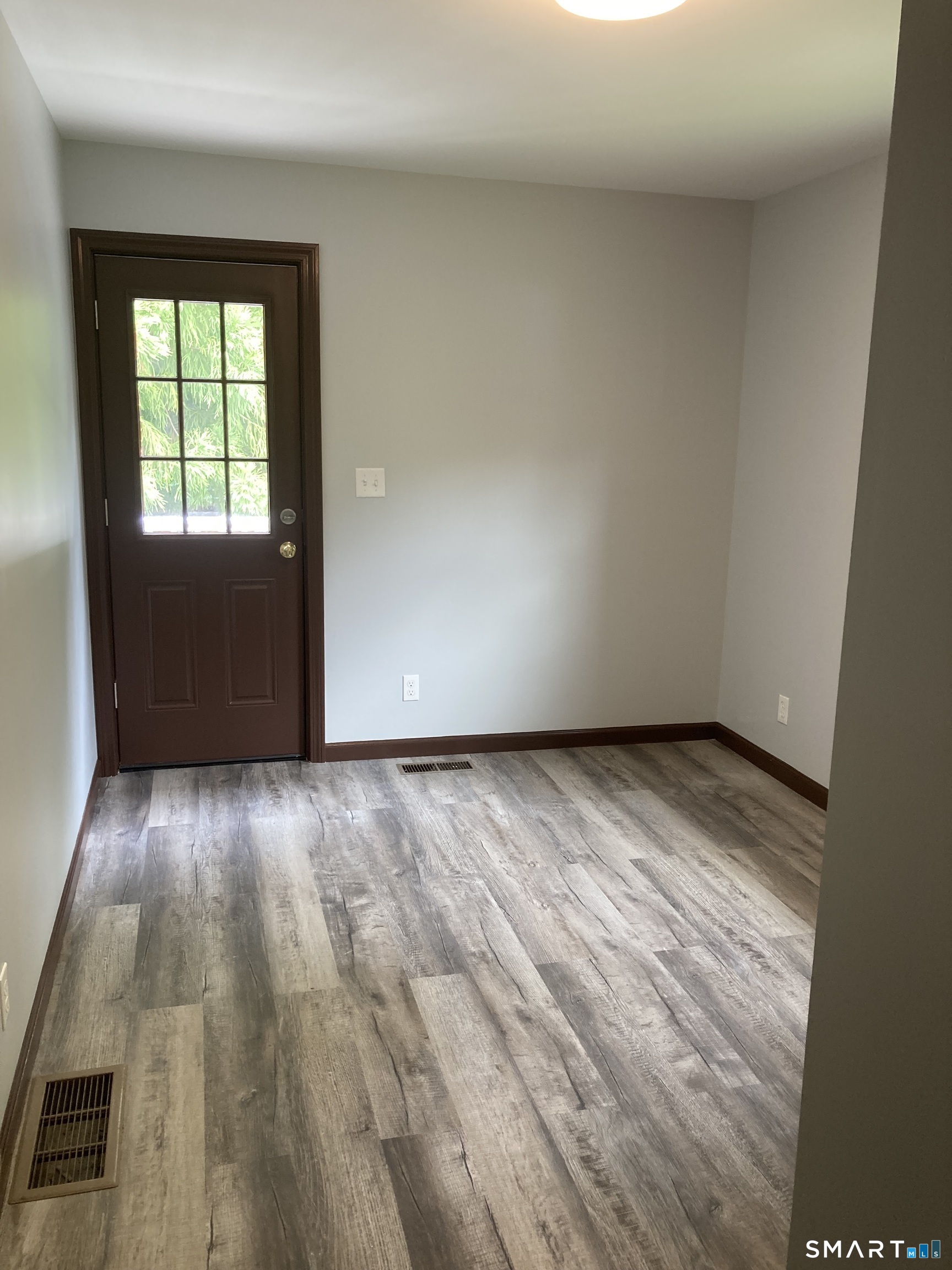 10 Phelps Lane Deep River CT 06417
