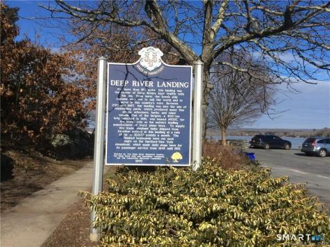 10 Phelps Lane Deep River CT 06417