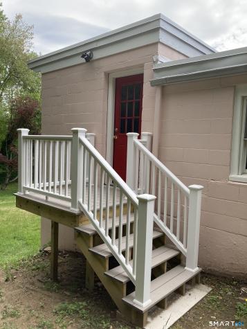 10 Phelps Lane Deep River CT 06417