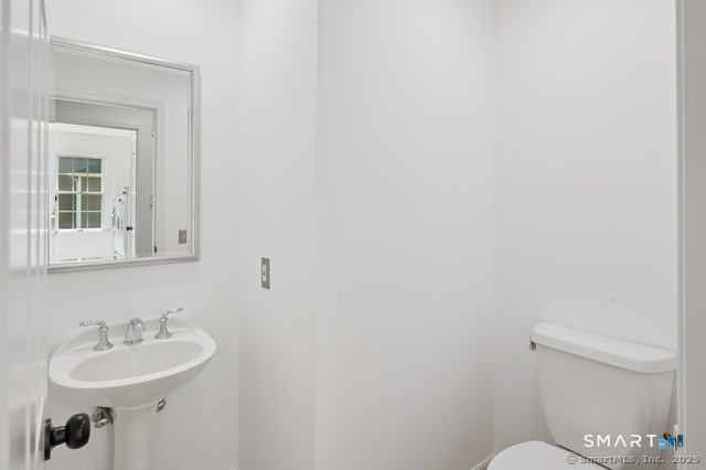 88 Edward Place Stamford CT 06905