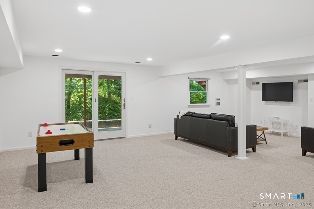 88 Edward Place Stamford CT 06905