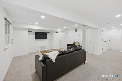 88 Edward Place Stamford CT 06905