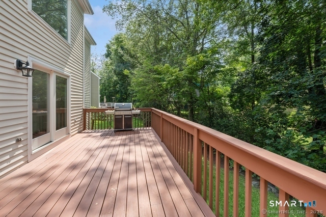 88 Edward Place Stamford CT 06905