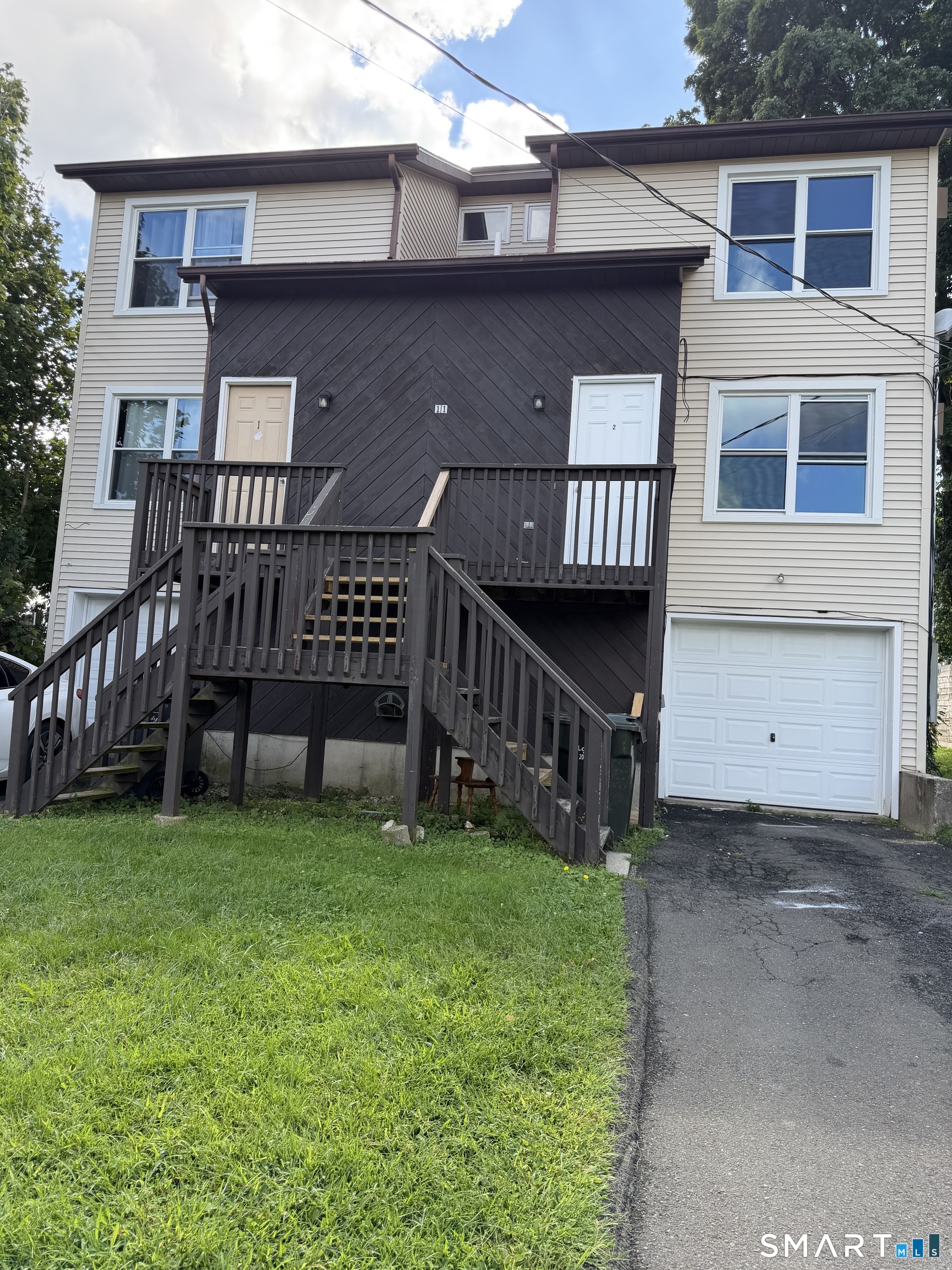 11 Lee Avenue Danbury CT 06810